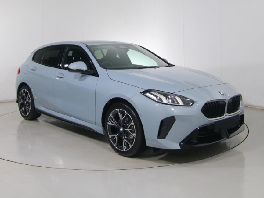 BMW 1 SERIES