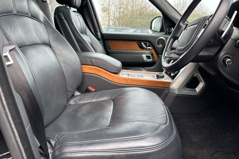 2020 (70) LAND ROVER RANGE ROVER 2.0 P400e Autobiography 4dr Auto 4997559