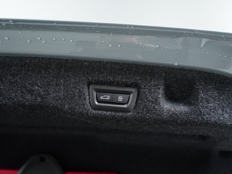  BMW 5 SERIES 530e M Sport 4dr Auto 4446366