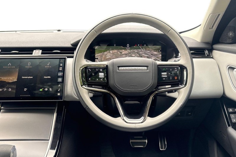 2026 (75) LAND ROVER RANGE ROVER VELAR 3.0 D300 MHEV Dynamic HSE 5dr Auto 5506774