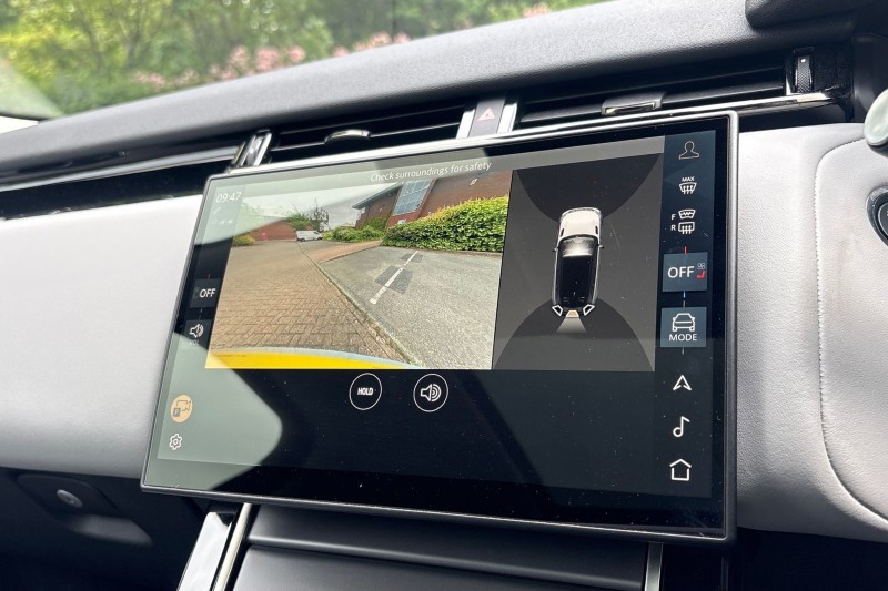 2026 (75) LAND ROVER RANGE ROVER VELAR 3.0 D300 MHEV Dynamic HSE 5dr Auto 5506791