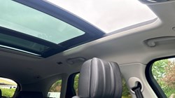 2026 (75) LAND ROVER RANGE ROVER VELAR 3.0 D300 MHEV Dynamic HSE 5dr Auto 5506814