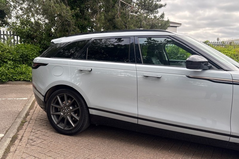 2026 (75) LAND ROVER RANGE ROVER VELAR 3.0 D300 MHEV Dynamic HSE 5dr Auto 5506813