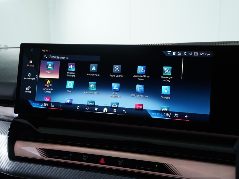  BMW 5 SERIES 550e xDrive M Sport Pro 4dr Auto 4381370