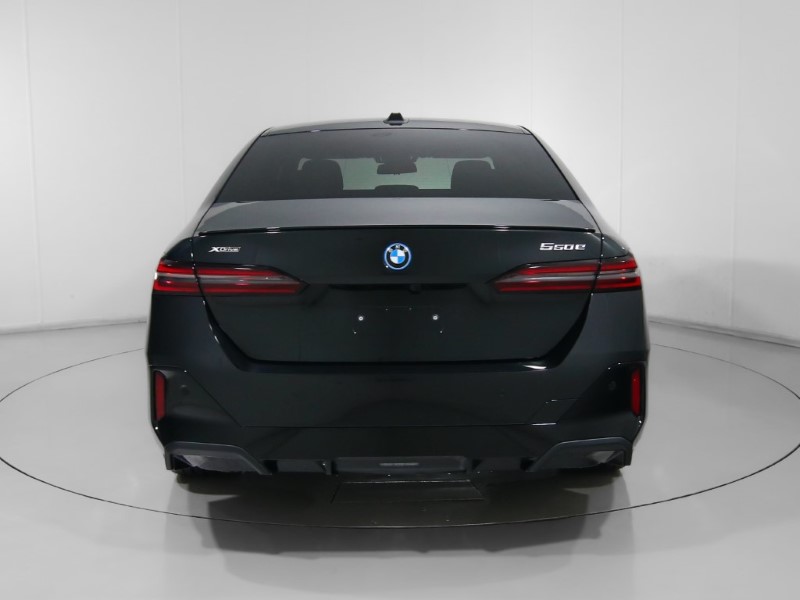  BMW 5 SERIES 550e xDrive M Sport Pro 4dr Auto 4381328