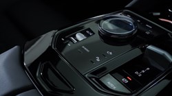 BMW 5 SERIES 550e xDrive M Sport Pro 4dr Auto 4381365