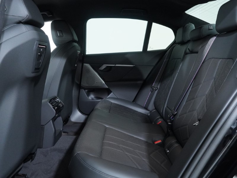  BMW 5 SERIES 550e xDrive M Sport Pro 4dr Auto 4381353