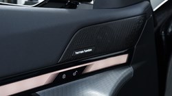 BMW 5 SERIES 550e xDrive M Sport Pro 4dr Auto 4381355