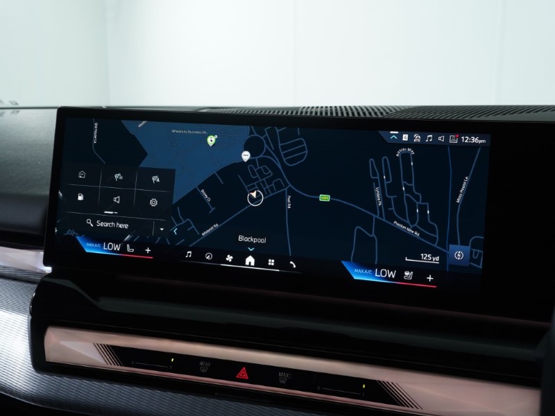  BMW 5 SERIES 550e xDrive M Sport Pro 4dr Auto 4381371