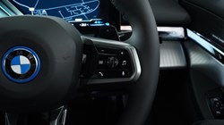 BMW 5 SERIES 550e xDrive M Sport Pro 4dr Auto 4381378