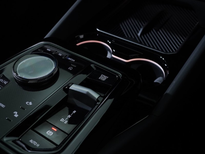  BMW 5 SERIES 550e xDrive M Sport Pro 4dr Auto 4381366