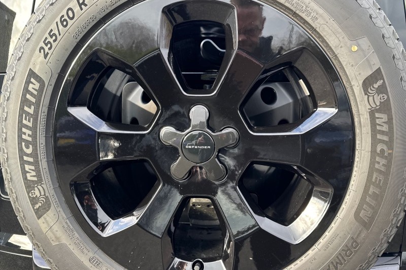 2025 (75) LAND ROVER COMMERCIAL DEFENDER 3.0 D250 Hard Top X-Dynamic HSE Auto [3 Seat] 5000390