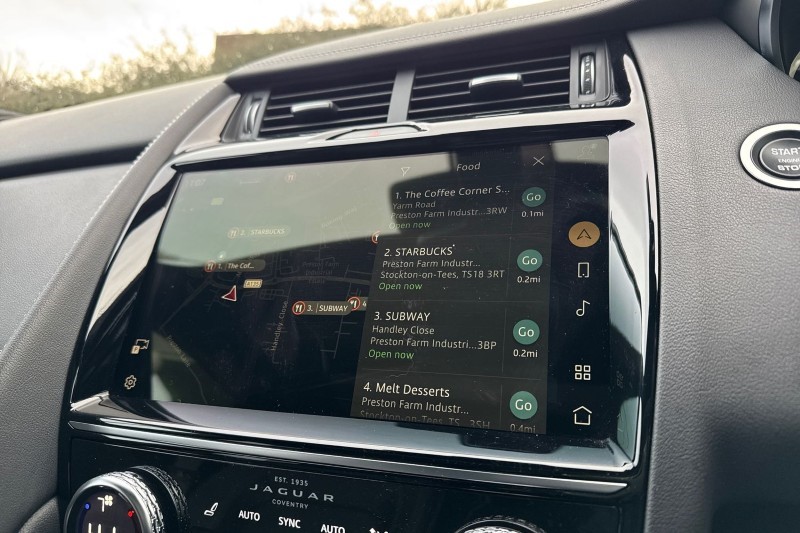 2022 (22) JAGUAR E-PACE 2.0 D200 R-Dynamic Black 5dr Auto 5004839