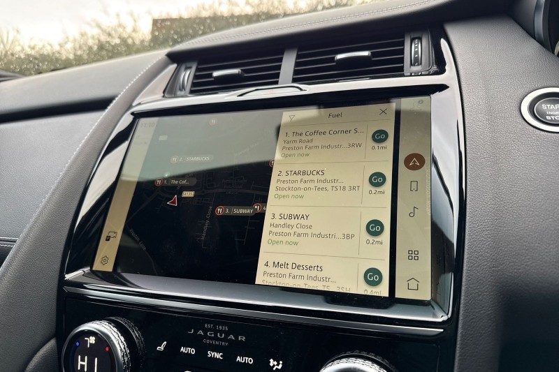 2022 (22) JAGUAR E-PACE 2.0 D200 R-Dynamic Black 5dr Auto 5004855