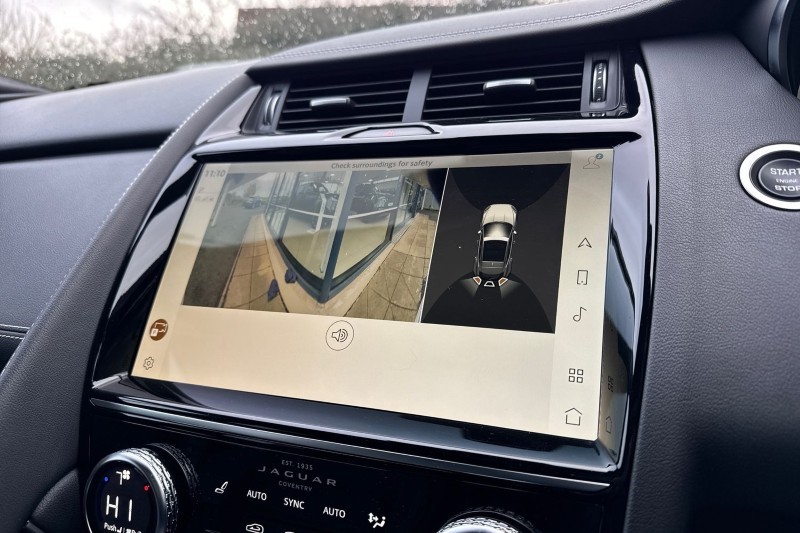2022 (22) JAGUAR E-PACE 2.0 D200 R-Dynamic Black 5dr Auto 5004856