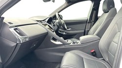 2022 (22) JAGUAR E-PACE 2.0 D200 R-Dynamic Black 5dr Auto 5004832