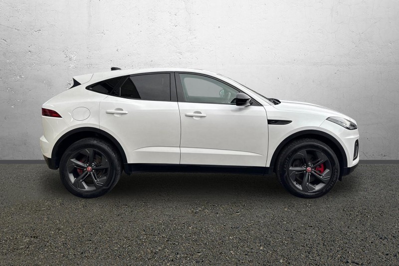 2022 (22) JAGUAR E-PACE 2.0 D200 R-Dynamic Black 5dr Auto 5004834