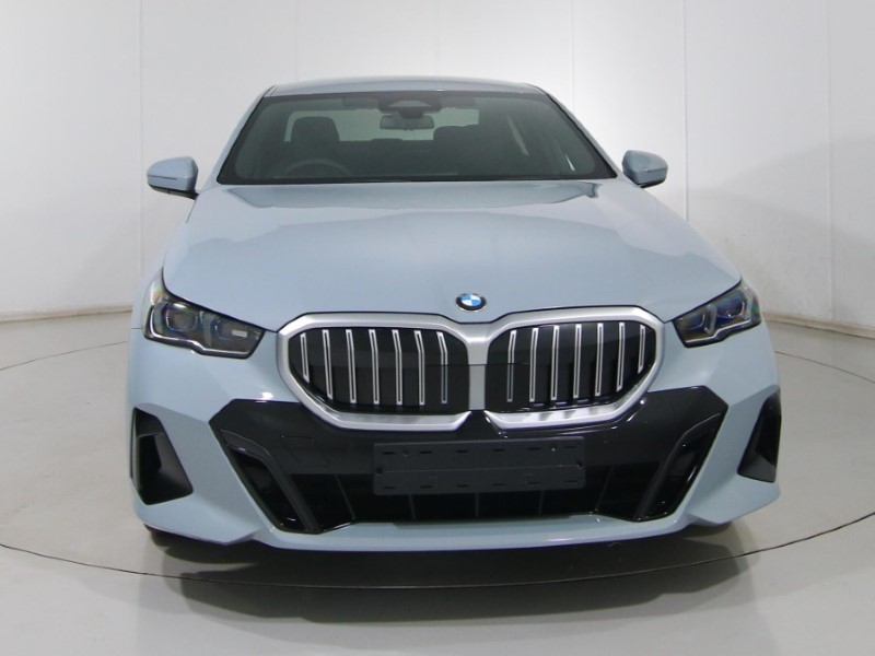  BMW 5 SERIES 520i M Sport 4dr Auto 4446254