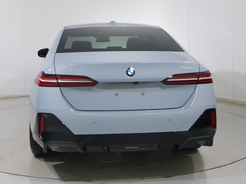  BMW 5 SERIES 520i M Sport 4dr Auto 4446258