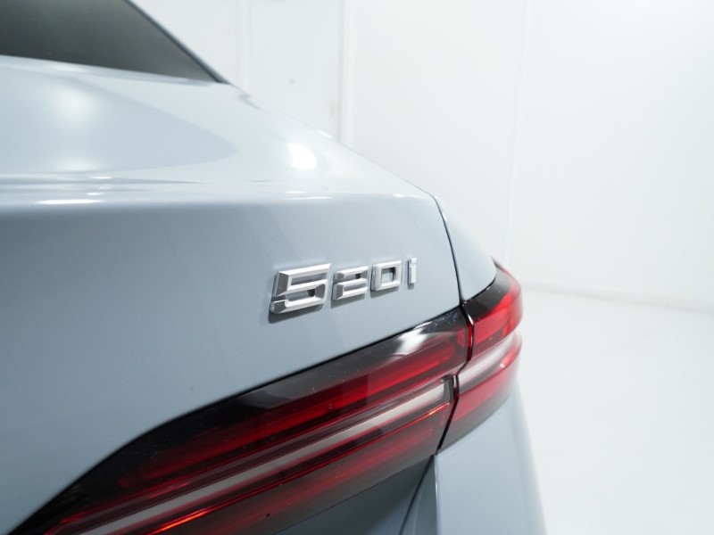  BMW 5 SERIES 520i M Sport 4dr Auto 4446263