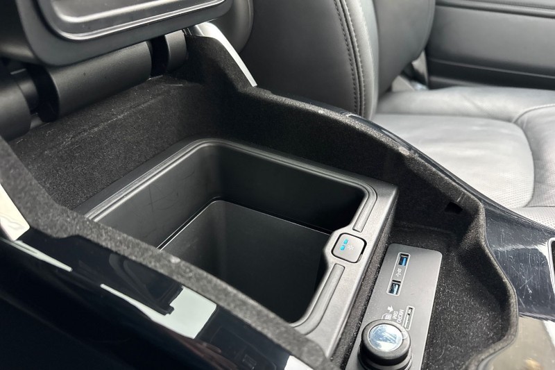 2021 (21) LAND ROVER RANGE ROVER 3.0 D300 Westminster Black 4dr Auto 5005276