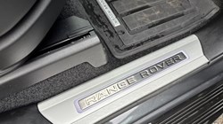 2021 (21) LAND ROVER RANGE ROVER 3.0 D300 Westminster Black 4dr Auto 5005279