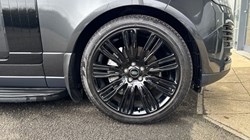 2021 (21) LAND ROVER RANGE ROVER 3.0 D300 Westminster Black 4dr Auto 5005246