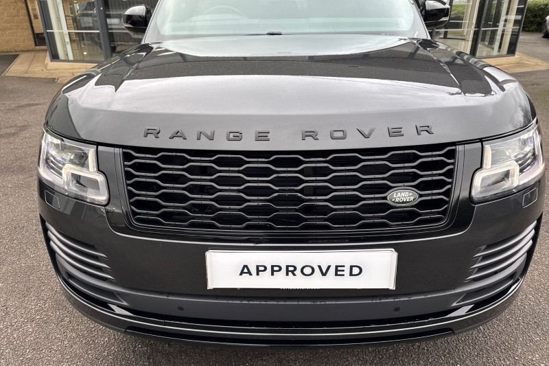 2021 (21) LAND ROVER RANGE ROVER 3.0 D300 Westminster Black 4dr Auto 5005284