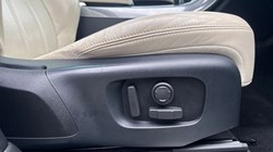 2020 (70) LAND ROVER RANGE ROVER SPORT 3.0 D300 HSE Silver 5dr Auto 5010542