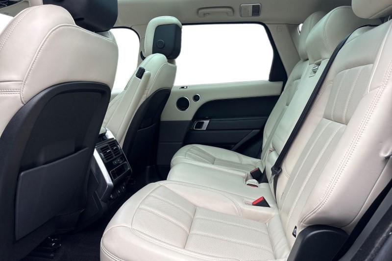 2020 (70) LAND ROVER RANGE ROVER SPORT 3.0 D300 HSE Silver 5dr Auto 5010522