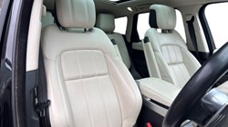 2020 (70) LAND ROVER RANGE ROVER SPORT 3.0 D300 HSE Silver 5dr Auto 5010544