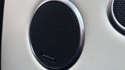 2020 (70) LAND ROVER RANGE ROVER SPORT 3.0 D300 HSE Silver 5dr Auto 5010574