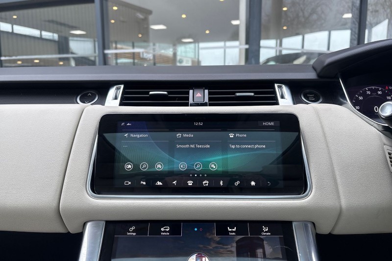 2020 (70) LAND ROVER RANGE ROVER SPORT 3.0 D300 HSE Silver 5dr Auto 5010532