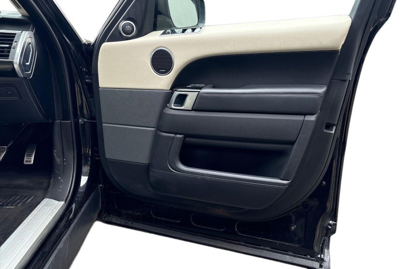 2020 (70) LAND ROVER RANGE ROVER SPORT 3.0 D300 HSE Silver 5dr Auto 5010540