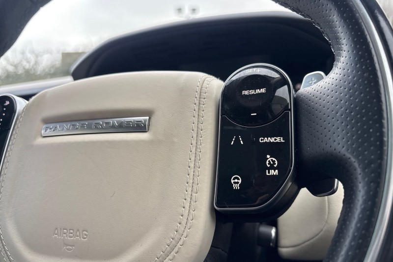2020 (70) LAND ROVER RANGE ROVER SPORT 3.0 D300 HSE Silver 5dr Auto 5010547