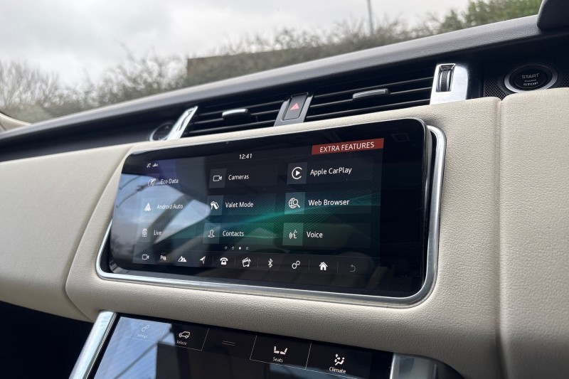 2020 (70) LAND ROVER RANGE ROVER SPORT 3.0 D300 HSE Silver 5dr Auto 5010551