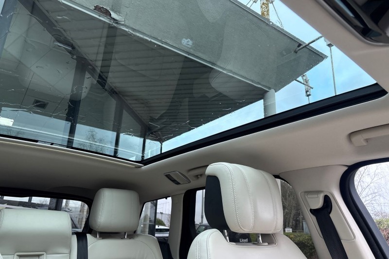 2020 (70) LAND ROVER RANGE ROVER SPORT 3.0 D300 HSE Silver 5dr Auto 5010539