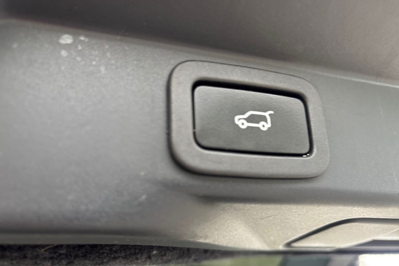 2020 (70) LAND ROVER RANGE ROVER SPORT 3.0 D300 HSE Silver 5dr Auto 5010561