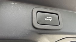 2020 (70) LAND ROVER RANGE ROVER SPORT 3.0 D300 HSE Silver 5dr Auto 5010561