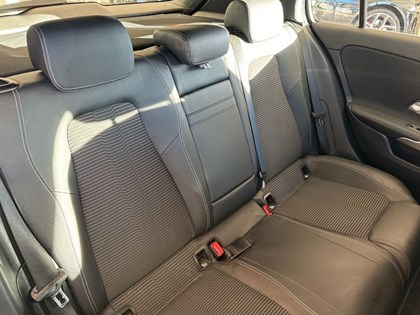 2019 (19) MERCEDES-BENZ A CLASS A180d Sport Premium 5dr Auto