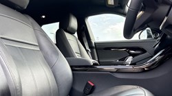 2024 (73) LAND ROVER RANGE ROVER EVOQUE 2.0 D200 Dynamic SE 5dr Auto 4275635