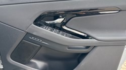 2024 (73) LAND ROVER RANGE ROVER EVOQUE 2.0 D200 Dynamic SE 5dr Auto 4275631