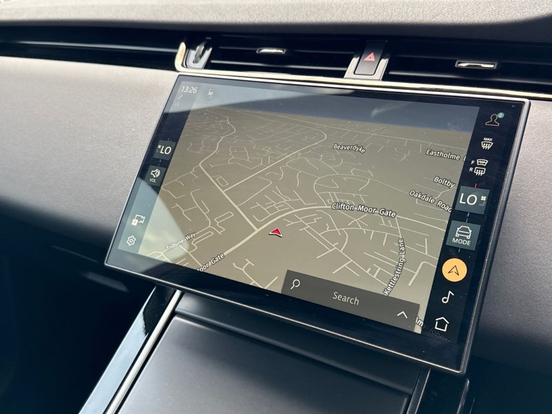 2024 (73) LAND ROVER RANGE ROVER EVOQUE 2.0 D200 Dynamic SE 5dr Auto 4275621