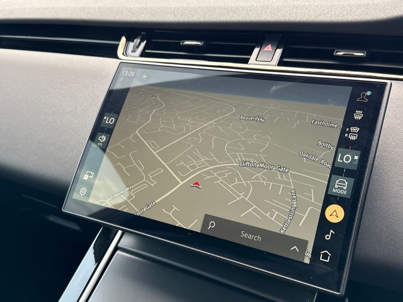 2024 (73) LAND ROVER RANGE ROVER EVOQUE 2.0 D200 Dynamic SE 5dr Auto 4275640