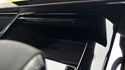 2024 (24) LAND ROVER RANGE ROVER SPORT 3.0 D300 Dynamic SE 5dr Auto 5017600