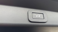 2024 (24) LAND ROVER RANGE ROVER SPORT 3.0 D300 Dynamic SE 5dr Auto 5017605