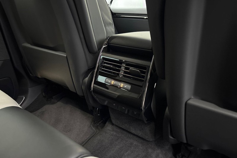 2024 (24) LAND ROVER RANGE ROVER SPORT 3.0 D300 Dynamic SE 5dr Auto 5017579