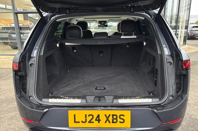 2024 (24) LAND ROVER RANGE ROVER SPORT 3.0 D300 Dynamic SE 5dr Auto 5017571