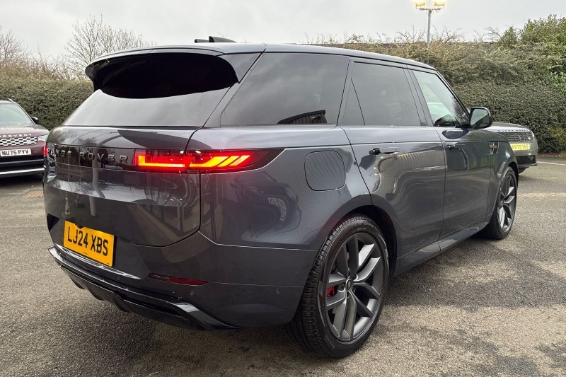 2024 (24) LAND ROVER RANGE ROVER SPORT 3.0 D300 Dynamic SE 5dr Auto 5017612