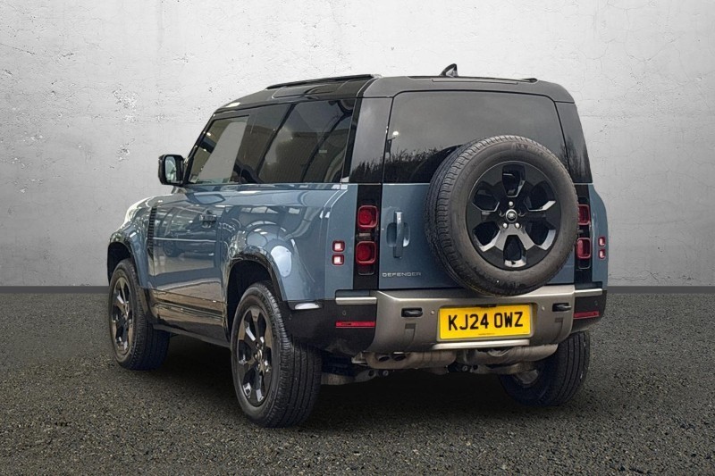 2024 (24) LAND ROVER DEFENDER 3.0 D250 X-Dynamic HSE 90 3dr Auto